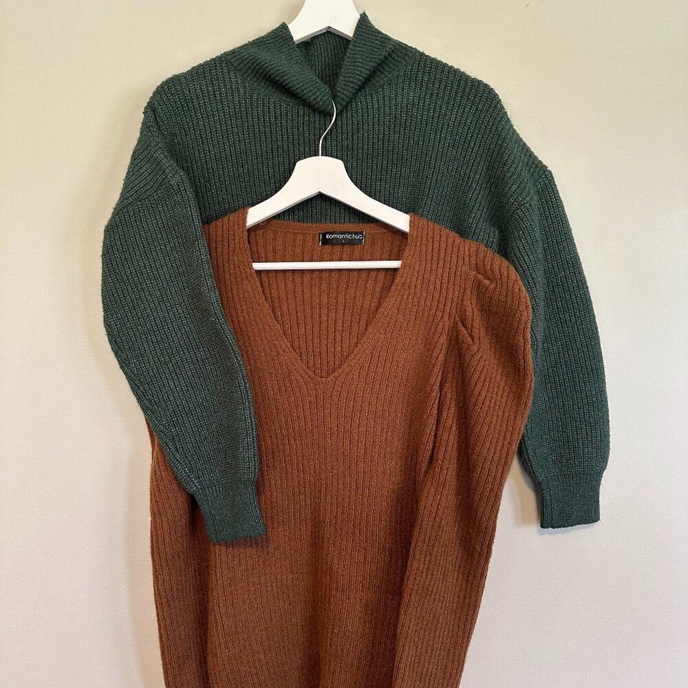 Comfy green and brown knit sweater set